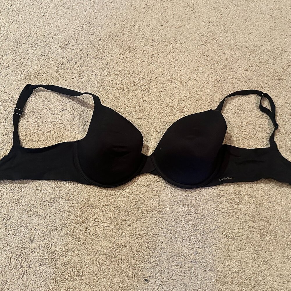 CALVIN KLEIN BLACK FULL COVERAGE BRA 34D BRAND NEW W/O TAGS